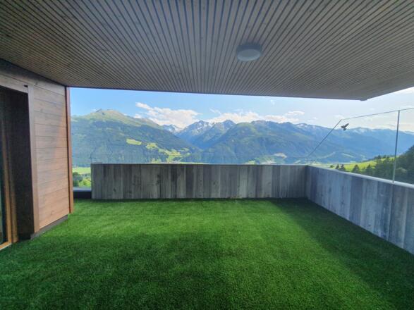 7 Süd-Terrasse der Bergblick Suite mit atemberaube