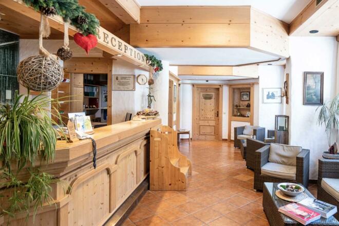 Ferienhotel-Pass-Thurn-Gallery-Hotel_03