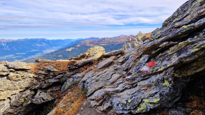 Panoramasteig mit Blick ins Unterinntal