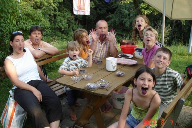 Nach dem Heidelbeerpflücken im Böhmerwald