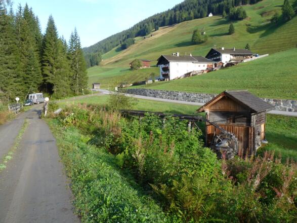 Ausgangspunkt ist Leiten mit der intakten Prünstermühle.