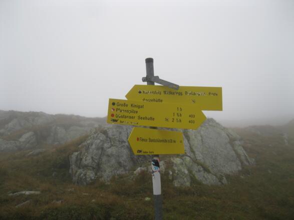 Südseitig an den Kinigats vorbei (in der BEV-Karte noch als Variante 03A gekennzeichnet)
