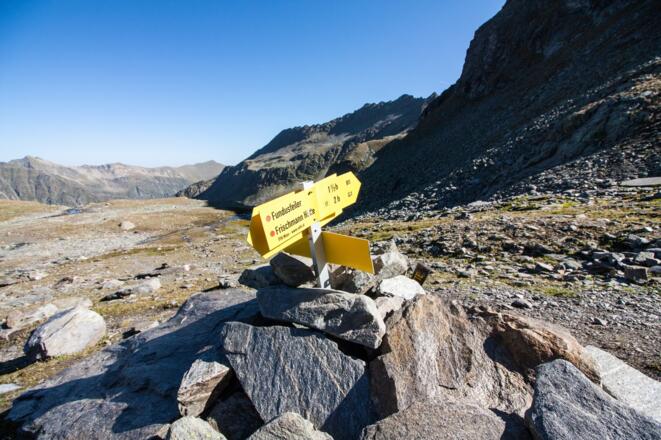 Dem Weg 915 weiterhin folgen