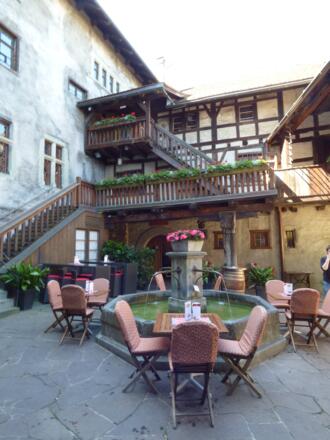 Restaurant im Innenhof