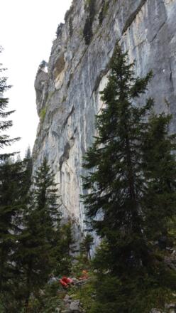 Spitzsteinwand