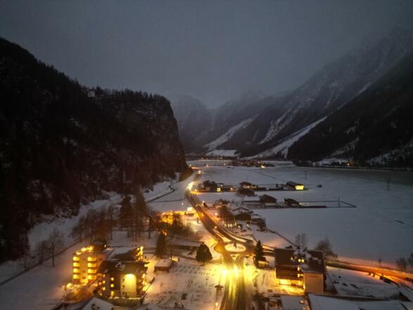 Längenfeld bei Nacht