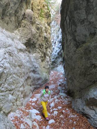 Die Hundskirche markiert auch gleichzeitig das Ende der Klamm, ab nun ...