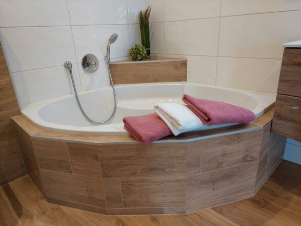Eckbadewanne