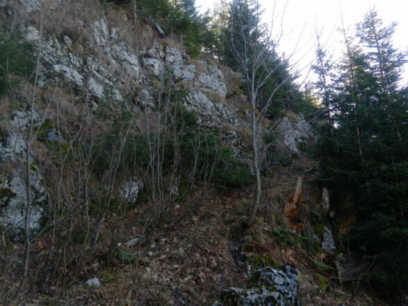 Engstelle am felsigen Westgratabfall des Mühlhörndls