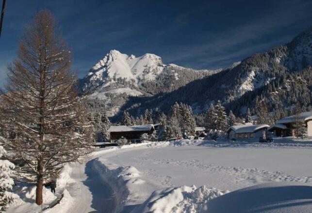 Haus Talblick - Ferienwohnungen + Gästezimmer