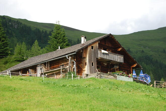 Die Ellmaualm, 1794m