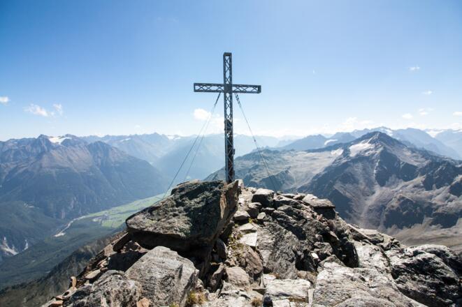 Fundusfeiler Gipfelkreuz