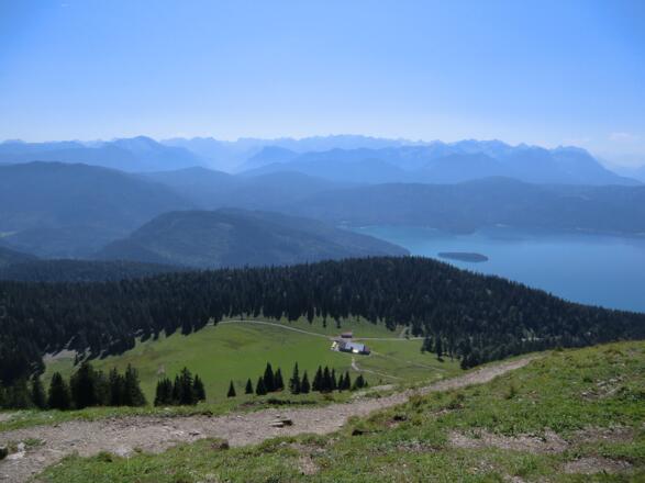 Blick vom Jochberg nach Süden zur Jocheralm