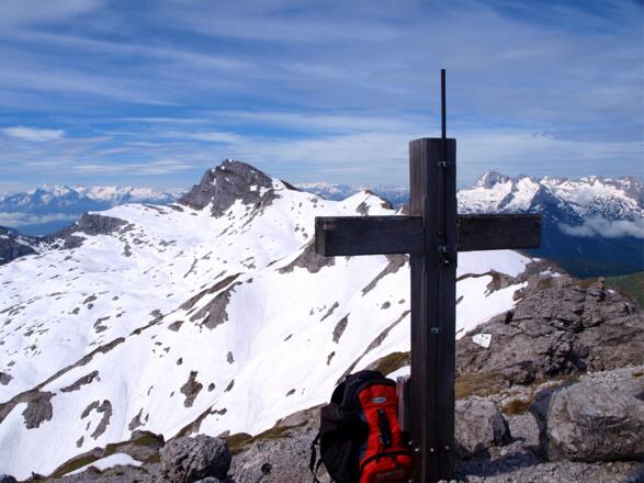 Palfenhornkreuz 2222 m mit Seehorn
