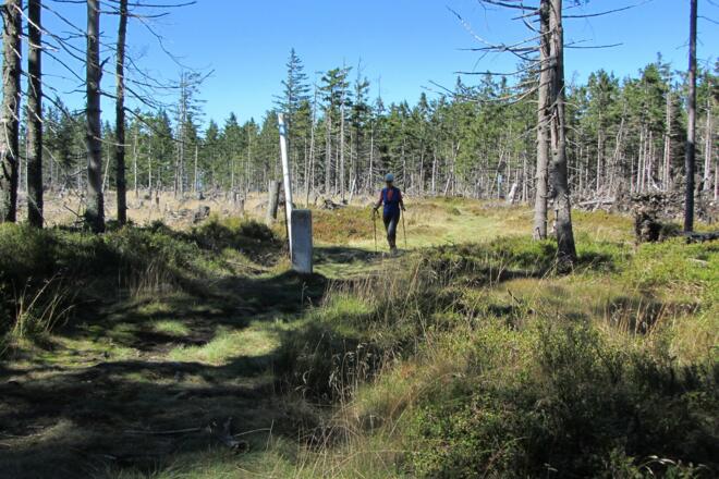Der "Eiserne Vorhang" von früher gibt den Weg vor