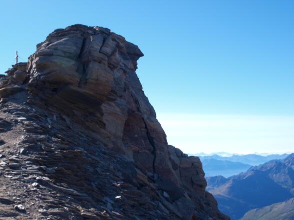 Gipfelfelsen bim Abstieg