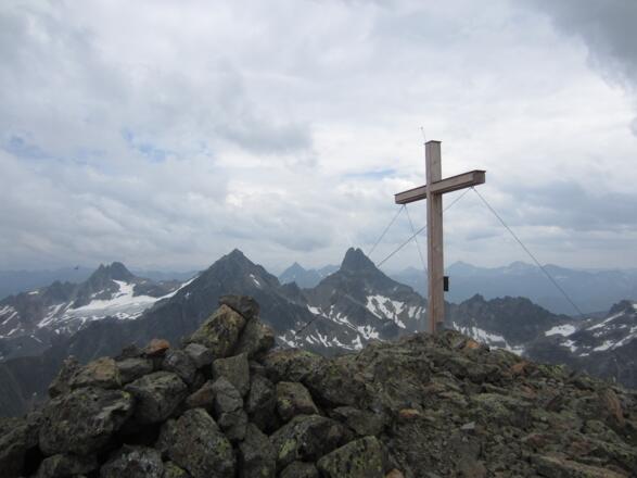 Gipfelkreuz östliche Faselfadspitz