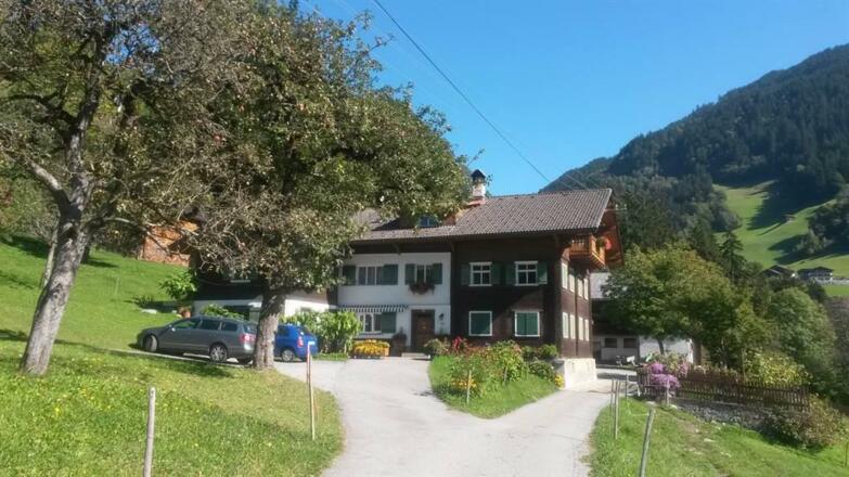 Hausansicht - Sommer