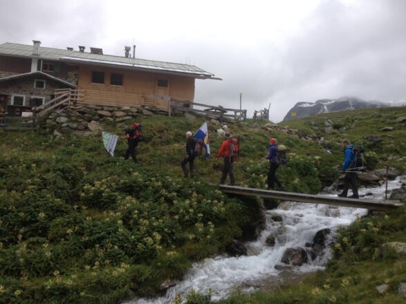 Die letzte Brücke und wir sind da.