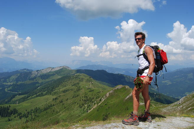 Blick zurück zum Ausgangspunkt, dem Sonntagskogel