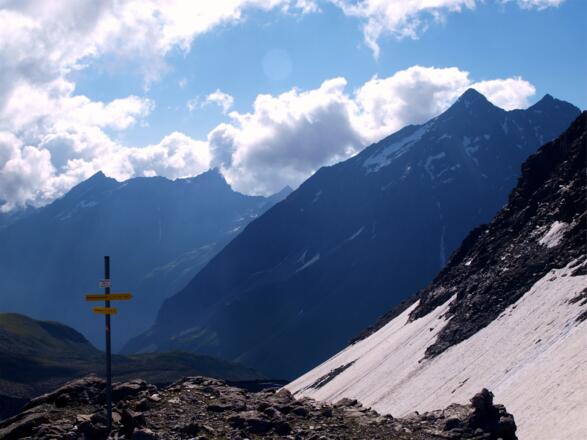 Winnebachjoch mit Blick ins Ochsenkar