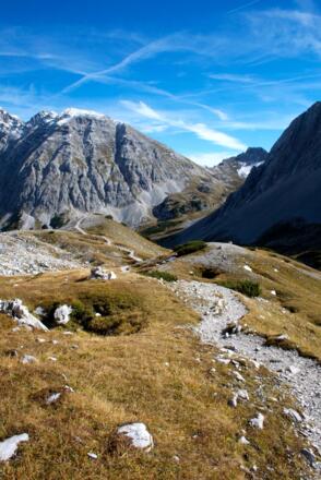 Von der Arzlerscharte in die Pfeis