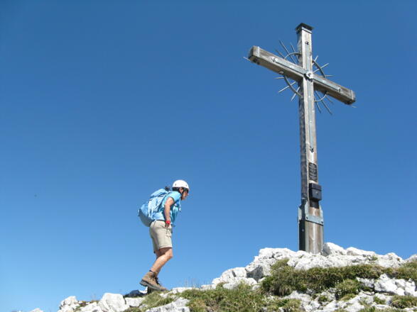 Großer Waxenstein, 2277 m, mit großem Gipfelkreuz!