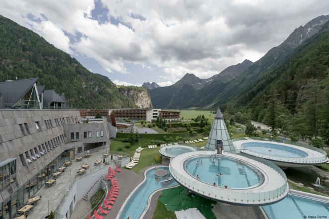 Aqua Dome - Therme  ( Südblick)