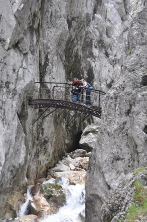 ... über sieben Brücken musst du gehn ...