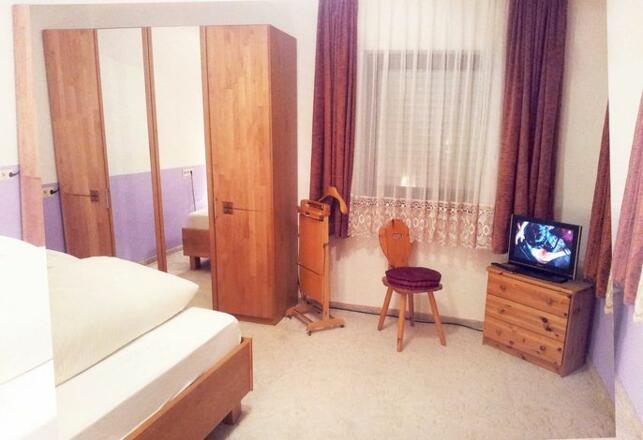 Weiteres schlafzimmer