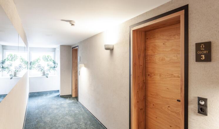 Flur_Glanz_Glory_Appartements_Soelden_Glanzer (2)