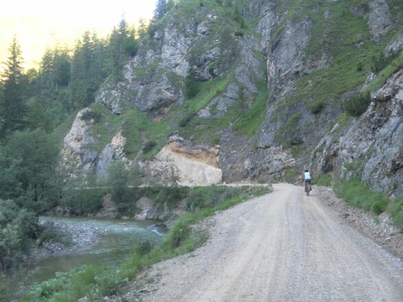 entlang der Ache zur Erzherzog Johann Klause