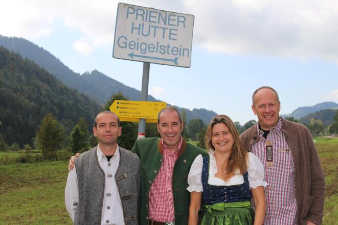 Das Priener Hütten Team