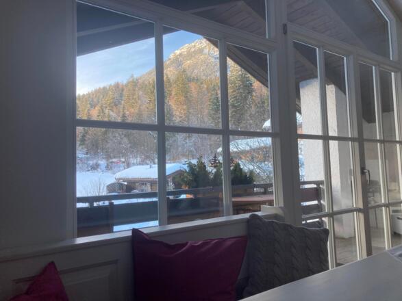 Blick aus der Sitzecke auf den Wank