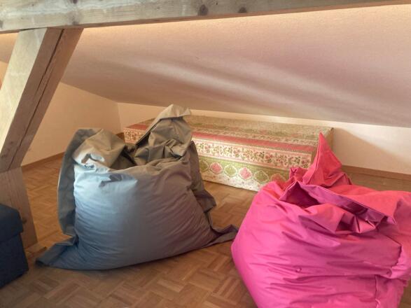 gemütliche Nische in der Dachschräge