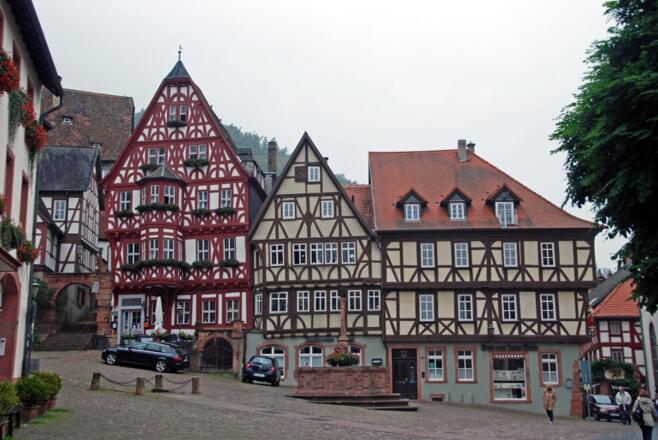 Auf dem Marktplatz in Miltenberg