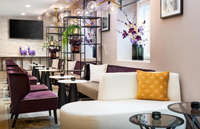 LeonardoBoutiqueHotelLinzCityCenter Lobby1
