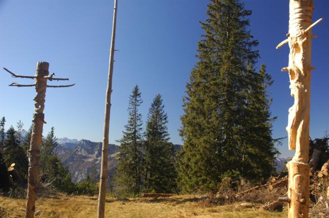 Schamanenplatz oberhalb der Gurrwand