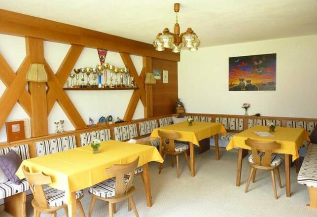 Haus Talblick - Ferienwohnungen + Gästezimmer