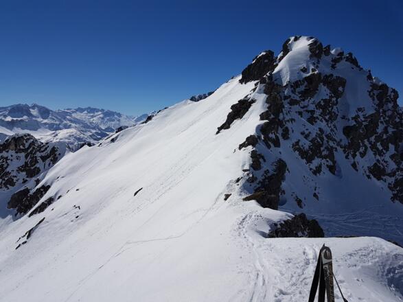 Roßgundkopf und davor die Alpgundscharte
