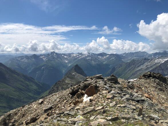 Am Zielplateau/Grad Richtung Süden