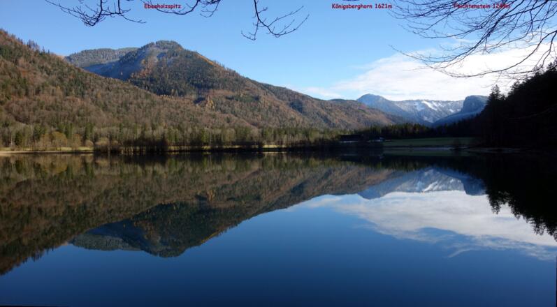 Spiegelung am Westufer vom Hintersee 688m