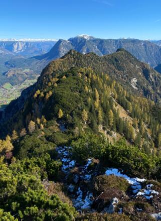 Knapp unterhalb des Niederen Kalmbergs, Blick zurück