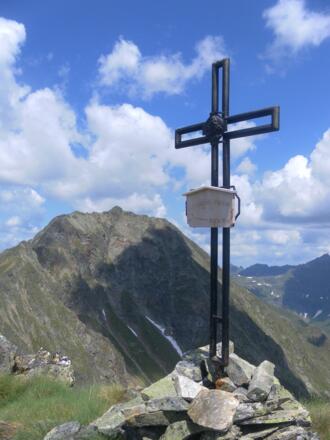 Gipfelkreuz der Lesshöhe
