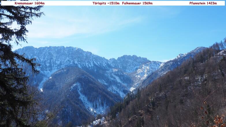 Kremsmauerblick von ~750m beim Abstieg