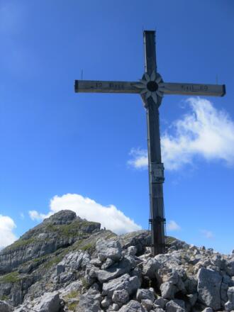 Hauptgipfel hinter Kreuzgipfel