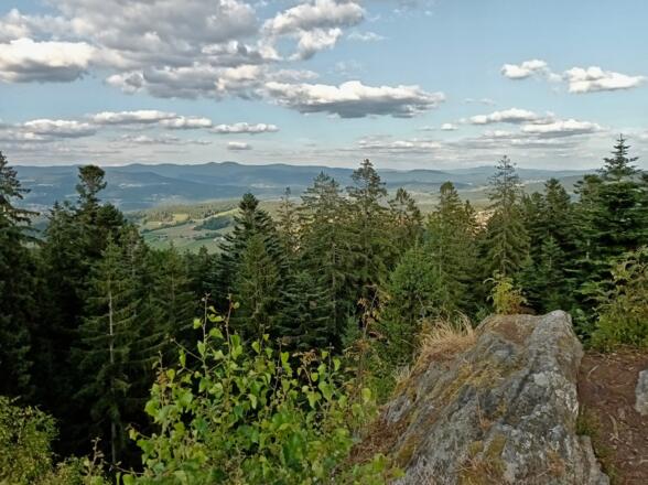 Kastenstein-Fernsicht mit Gr. Arber und Rachel
