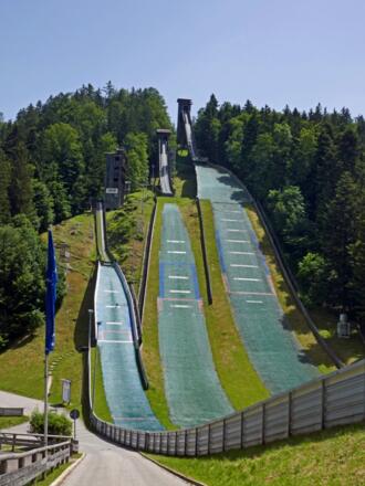 Blick auf die Sprungschanze