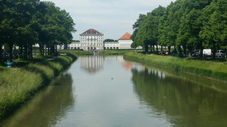 Nymphenburger Kanal und Schloss