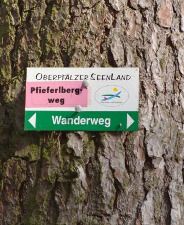 Wegkennzeichnung Pfieferlbergweg